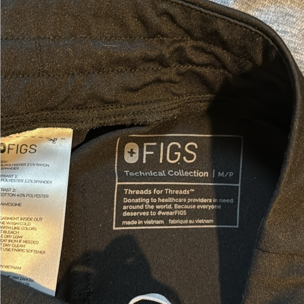 FIGS Black Technical Collection Joggers
